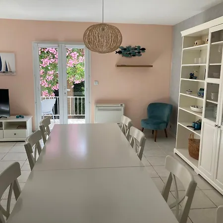 Belle Spacieuse Avec Piscine Privee, Semi Climatisee- 10 Couchages, Wifi, Proche Canal Du Midi Et A 4 Km De La Lxpin7 Villa Portiragnes